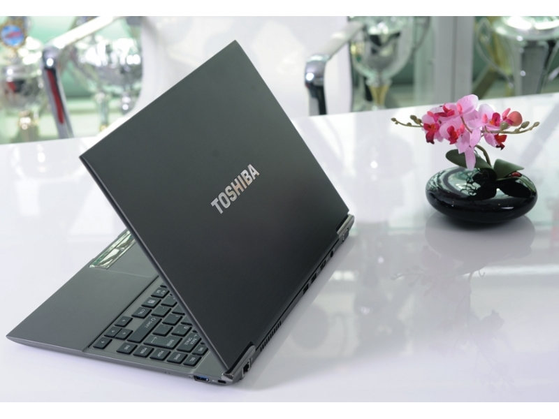 Toshiba Portege Z830 Ultrabook